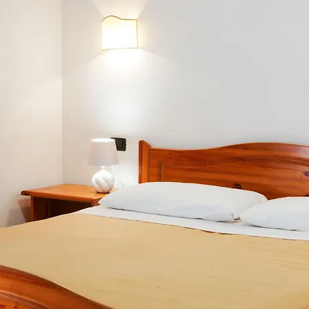 Cerra 아파트호텔