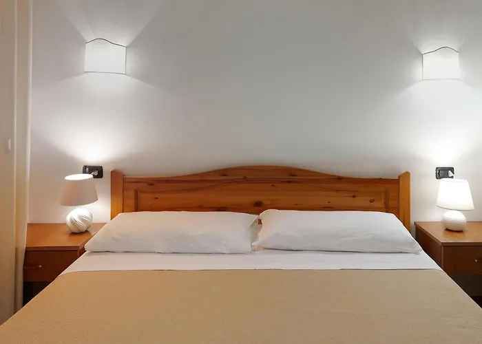 Cerra Apartahotel Otranto